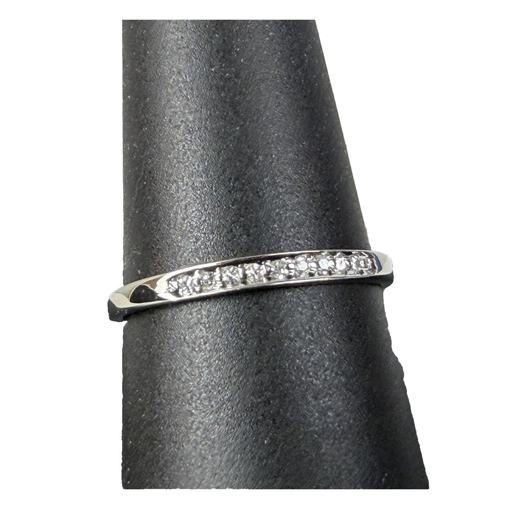 VTG 10k White Gold 9 Natural Diamond Petite Wedding Band Sz 6.75 Tested Genuine